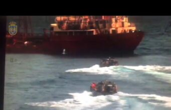 Spanish Navy Rescues Seafarers from Nigerian Pirates
