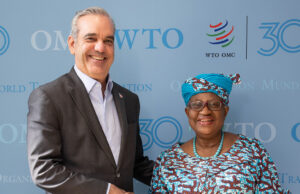 Okonjo-Iweala welcomes President Luis Abinader of the Dominican Republic to the WTO Headquarters