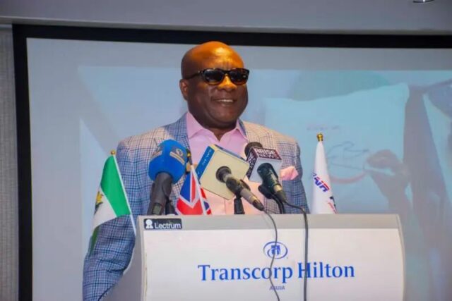 4060D25E-14D9-4D4D-A095-85D9D323EA01