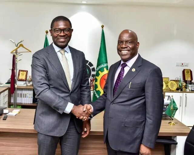 E4A7508C-8433-490A-9AAC-A61900B75513