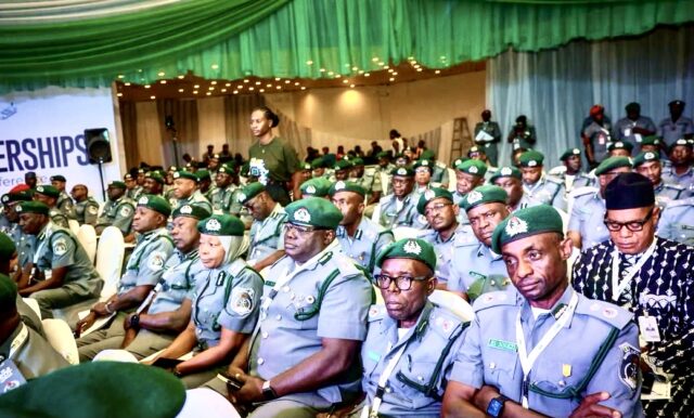 D6B95FCE-0F1F-482A-B4DA-E3326C596C22