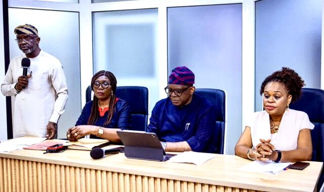 55F1B302-F16B-4F66-B95F-5A4A32950E9C