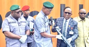 Customs Hands Over 399 Seized Rifles to Arms Control Centre